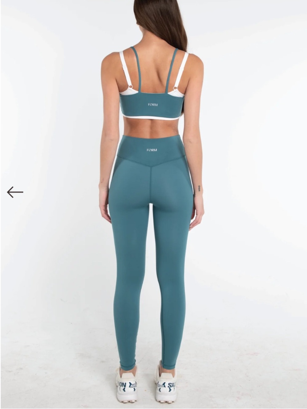 FORM Core Leggings in Teal Blue Color - Size Medium